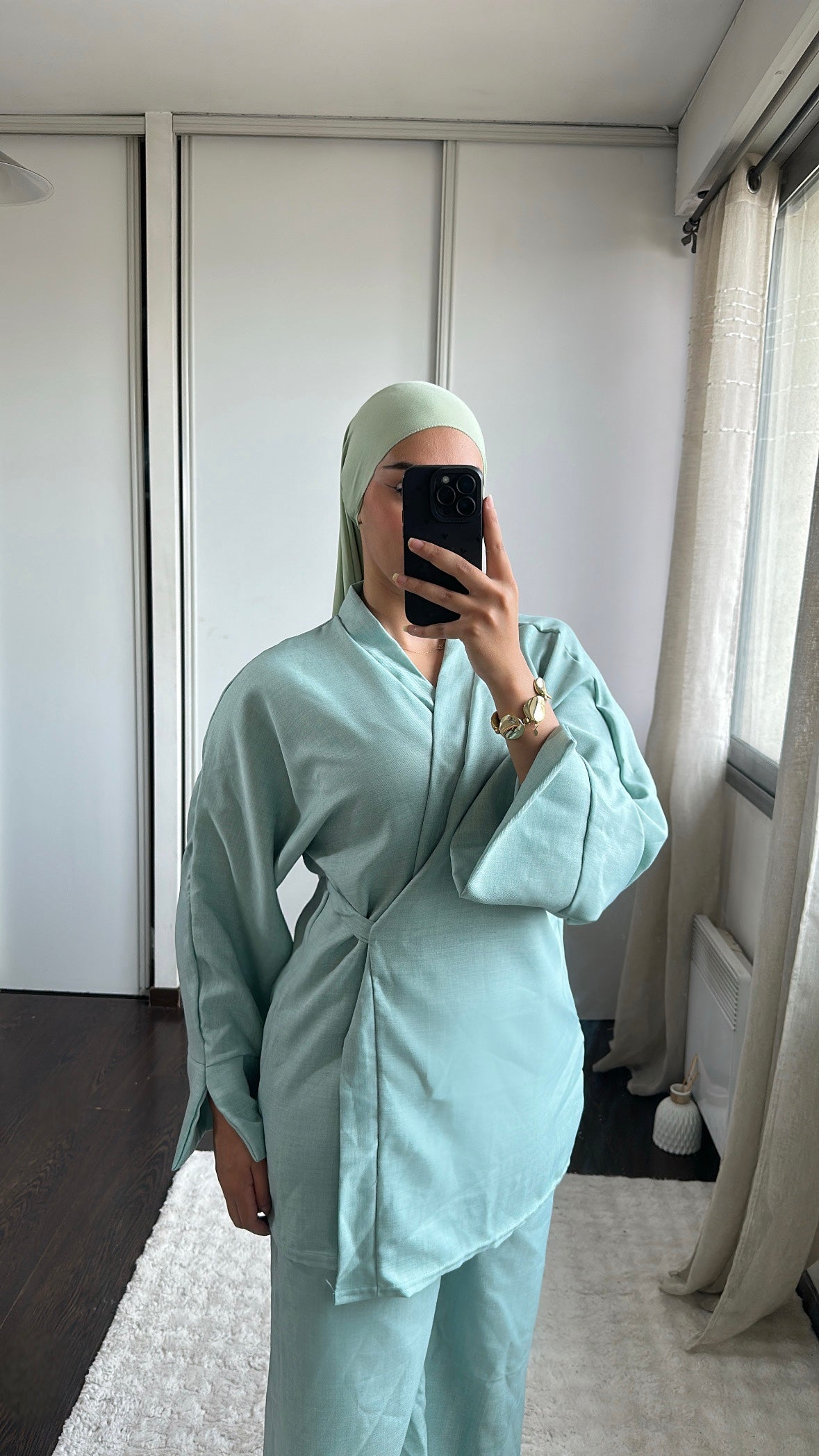 Ensemble - Leyla