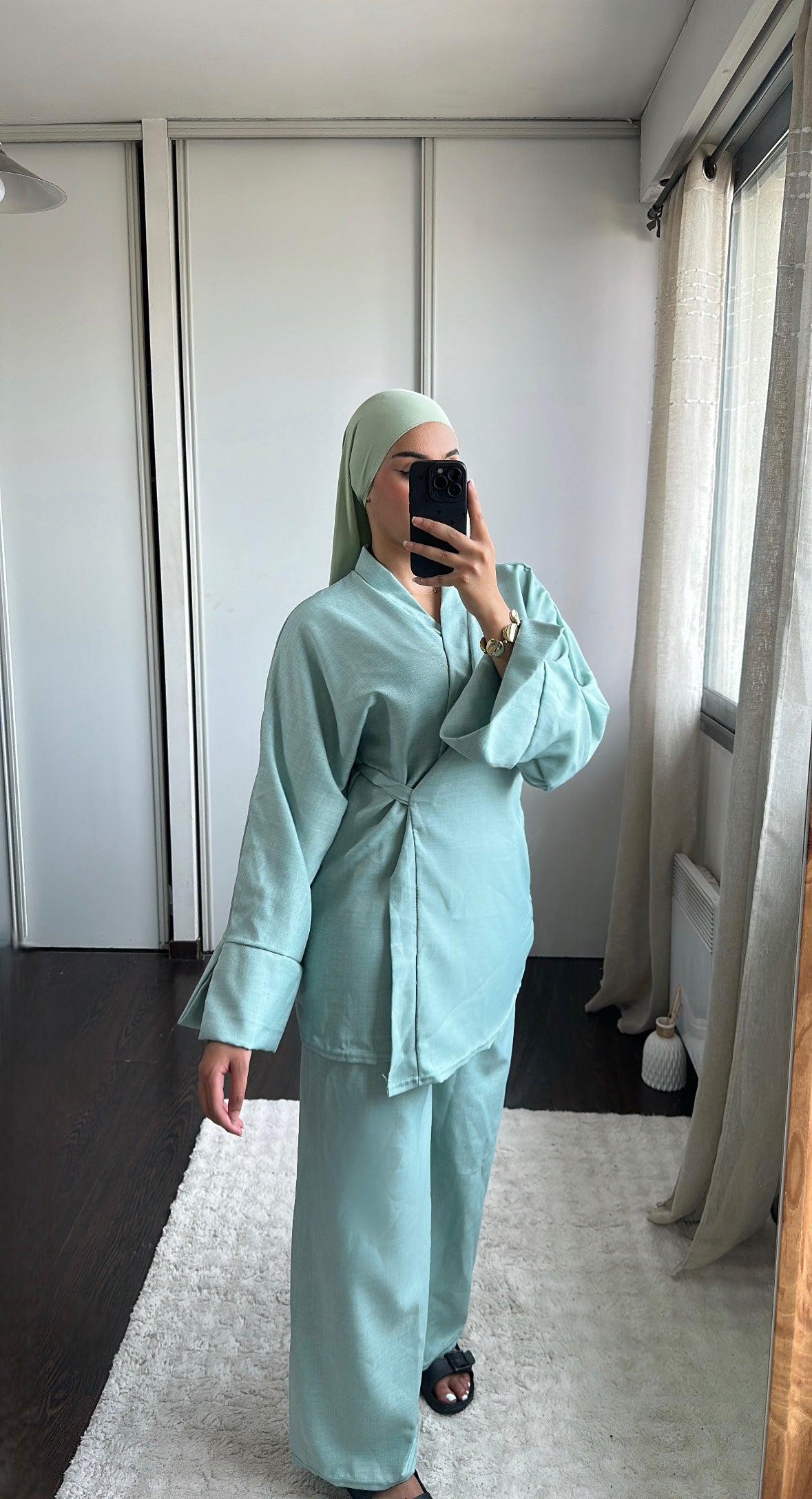 Ensemble - Leyla